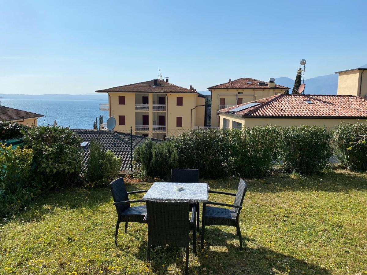 Oleander House Apartments Torri Del Benaco Exterior foto